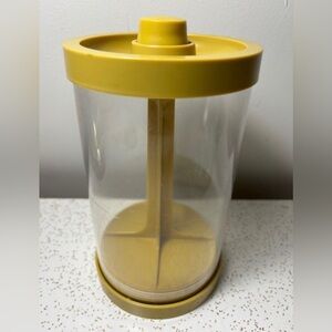 Vintage burger patty press tool stacker 1970’s yellow plastic Mark Industries